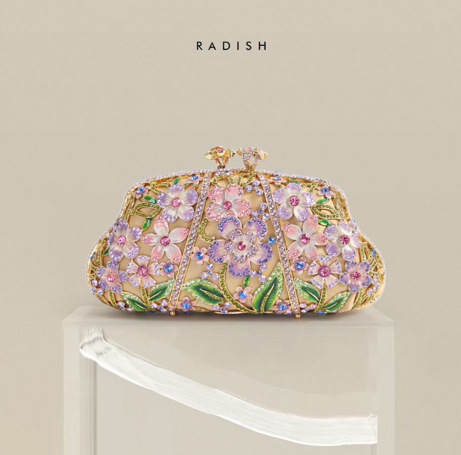 24 Enamel antique dinner bag - Image 1
